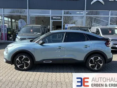 Second-hand Citroën C4 PureTech 131 CP (96 kW) 2023 Albastru SUV