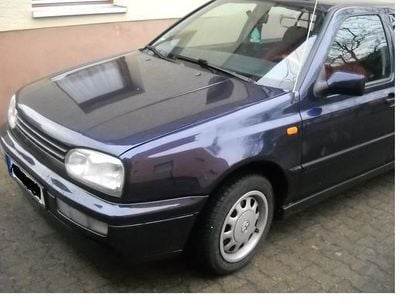 Gebraucht VW Golf III 90 PS (66 kW) 1996 Blau Limousine