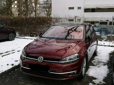 Gebraucht VW Golf VII 150 PS (110 kW) 2019 Rot Limousine