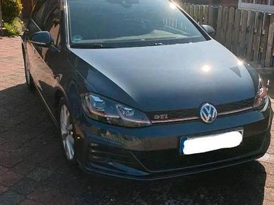 Gebraucht VW Golf VII GTI 245 PS (180 kW) 2018 Andere farben Limousine