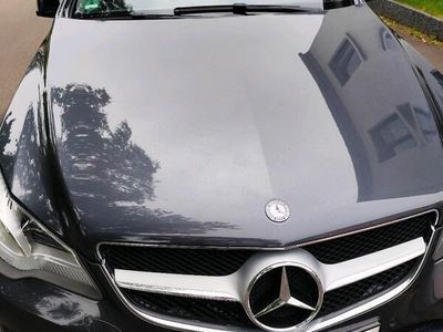 Mercedes E200