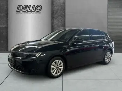 Gebraucht Opel Astra Elegance 131 PS (96 kW) 2023 Schwarz Kleinwagen