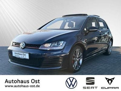 Night blue (blau) Gebraucht 2015 VW Golf VII GTI Limousine | 18.980 € (Fairer Preis)