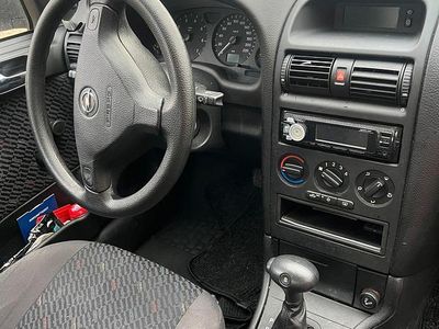 Gebraucht Opel Astra 96 PS (70 kW) 2001 Grau Kleinwagen