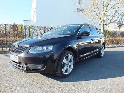 Gebraucht Skoda Octavia Elegance 179 PS (131 kW) 2014 Schwarz Kleinwagen