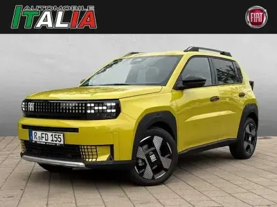 Usata Fiat Grande Panda La Prima 101 CV (74 kW) 2025 Giallo Utilitaria