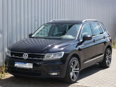 Gebraucht VW Tiguan IQ Drive 150 PS (110 kW) 2019 Deep black SUV