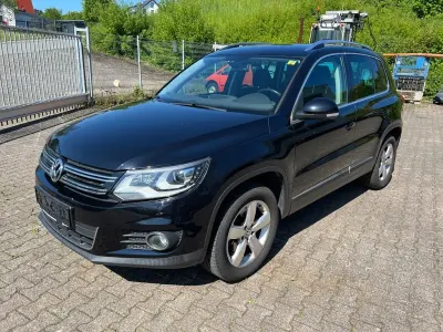 Gebraucht VW Tiguan Sportline 179 PS (131 kW) 2012 Schwarz SUV