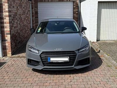 Second-hand Audi TT Exclusive 230 CP (169 kW) 2017 Gri Coupe