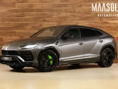 Usata Lamborghini Urus 650 CV (478 kW) 2020 Grigio SUV