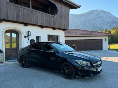 Gebraucht Mercedes CLA180 122 PS (89 kW) 2014 Schwarz Limousine