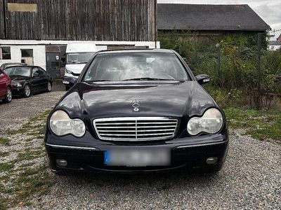Mercedes C180