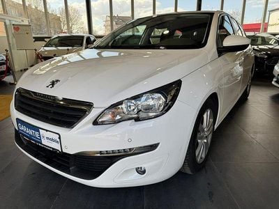 Gebraucht Peugeot 308 SW Active 120 PS (88 kW) 2015 Weiß Kombi