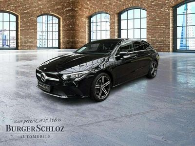 Gebraucht Mercedes CLA200 Shooting Brake 163 PS (119 kW) 2022 Unilack nachtschwarz Kombi