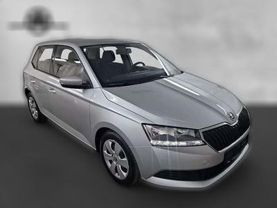 Silber metallic Gebraucht 2021 Skoda Fabia Cool Plus | 13.140 € (Fairer Preis)