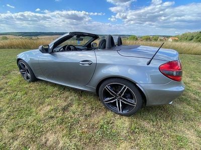 Gebraucht Mercedes SLK350 305 PS (224 kW) 2010 Grau Cabrio