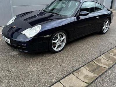Porsche 911 Carrera 4