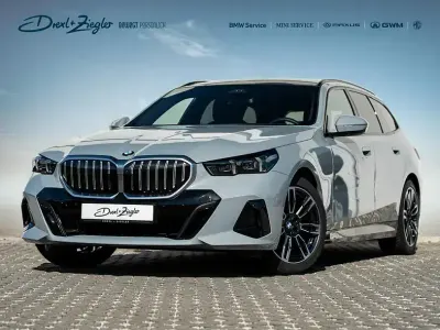 Gebraucht BMW 520 M Sport 197 PS (144 kW) 2025 M brooklyn grau metallic Kombi