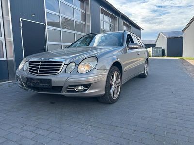 Mercedes E280