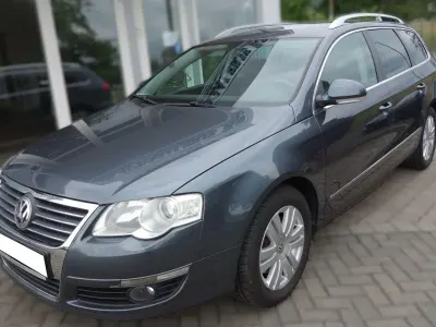 Gebraucht VW Passat Highline 140 PS (102 kW) 2008 Grau Kombi