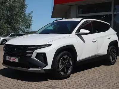 Neu Hyundai Tucson 150 PS (110 kW) 2026 Serenitywhitemet. SUV