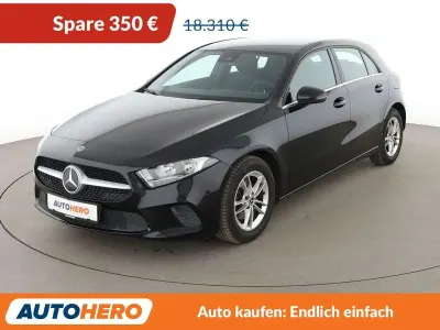 Gebraucht Mercedes A180 116 PS (85 kW) 2019 Schwarz Limousine