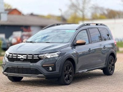 Gebraucht Dacia Jogger Extreme 110 PS (80 kW) 2024 Grau Van / Kleinbus