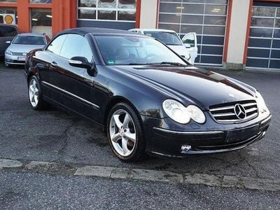 Schwarz Gebraucht 2005 Mercedes CLK200 Cabrio | 11.550 €