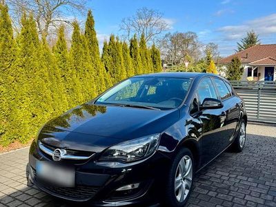 Gebraucht Opel Astra Style 120 PS (88 kW) 2014 Schwarz Kombi