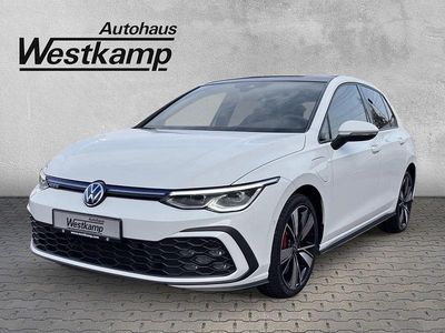 Pure white Gebraucht 2021 VW Golf GTE Limousine | 25.830 € (Etwas zu teuer)
