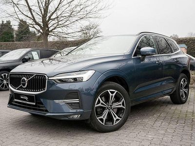 Gebraucht Volvo XC60 Momentum 197 PS (144 kW) 2022 Blau SUV