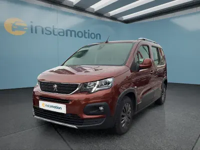 Gebraucht Peugeot Rifter 131 PS (96 kW) 2020 Braun Van / Kleinbus