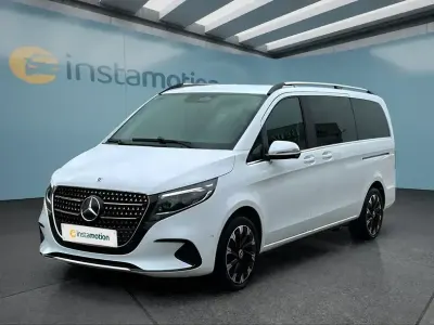 Gebraucht Mercedes V300 237 PS (174 kW) 2025 Weiß Van / Kleinbus