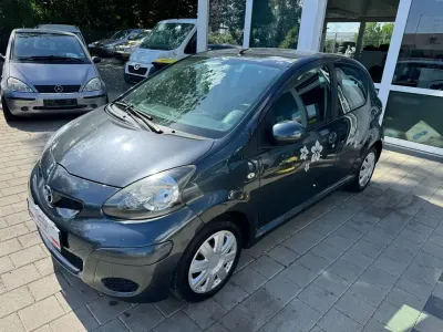 Gebraucht Toyota Aygo Cool 68 PS (50 kW) 2009 Grau Kleinwagen