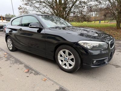 Gebraucht BMW 118 Advantage 150 PS (110 kW) 2015 Schwarz Kleinwagen