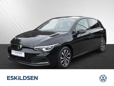 Gebraucht VW Golf VIII Active 150 PS (110 kW) 2023 Schwarz Limousine