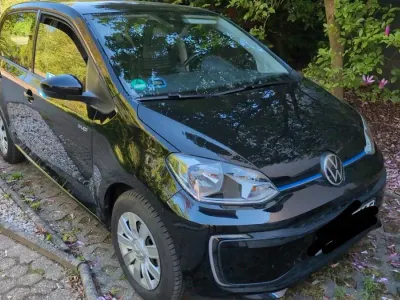 Occasion VW e-up! Move 61 kW (83 ch) 2020 Noir Citadine