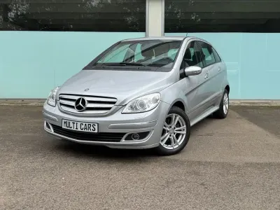 Gebraucht Mercedes B200 136 PS (100 kW) 2008 Silber Van / Kleinbus