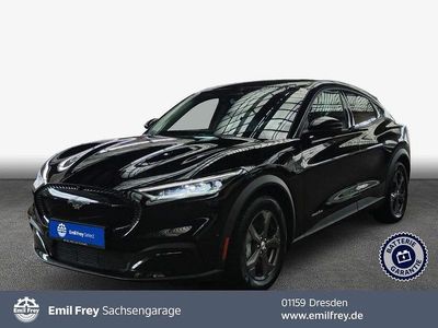 Schwarz Gebraucht 2021 Ford Mustang Mach-E SUV | 25.940 € (Guter Preis)
