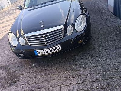 Gebraucht Mercedes E200 Classic 136 PS (100 kW) 2007 Limousine