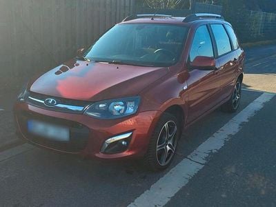 Gebraucht Lada Kalina 98 PS (72 kW) 2017 Rot Kombi