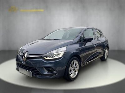 Grau metallic Gebraucht 2016 Renault Clio IV LIMITED Deluxe | 11.170 € (Etwas zu teuer)