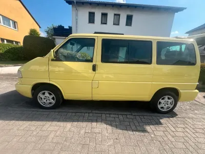 Gebraucht VW Multivan 140 PS (102 kW) 1999 Gelb Van / Kleinbus