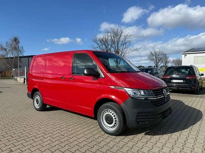 Gebraucht VW Transporter 110 PS (80 kW) 2020 Kirschrot Van