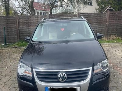 Schwarz Gebraucht 2009 VW Touran Van / Kleinbus | 2.850 € (Guter Preis)