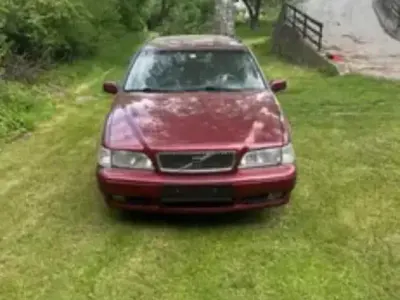 Gebraucht Volvo V70 226 PS (166 kW) 1997 Rot Kombi