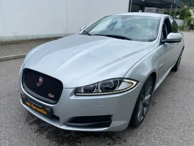 Gebraucht Jaguar XF S 275 PS (202 kW) 2015 Silber Limousine