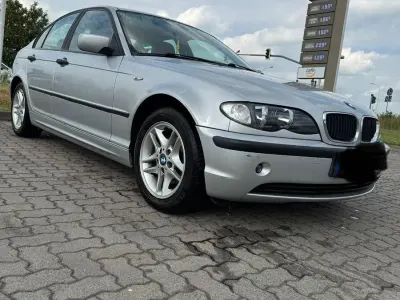 Gebraucht BMW 318 Basis 143 PS (105 kW) 2003 Silber Limousine