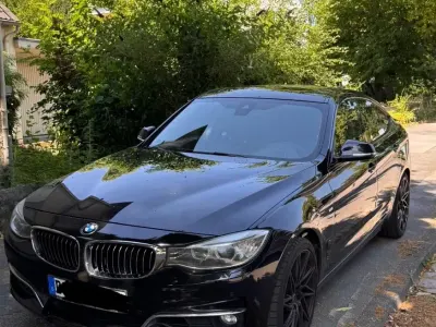 Gebraucht BMW 330 258 PS (189 kW) 2014 Schwarz Limousine