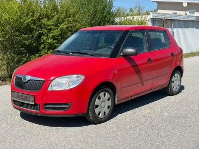 Brugt Skoda Fabia Classic 69 HK (50 kW) 2009 Rød Sedan